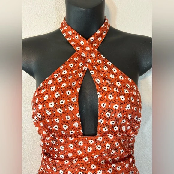 Urban Outfitters Floral Romper XS - Picture 5 of 13